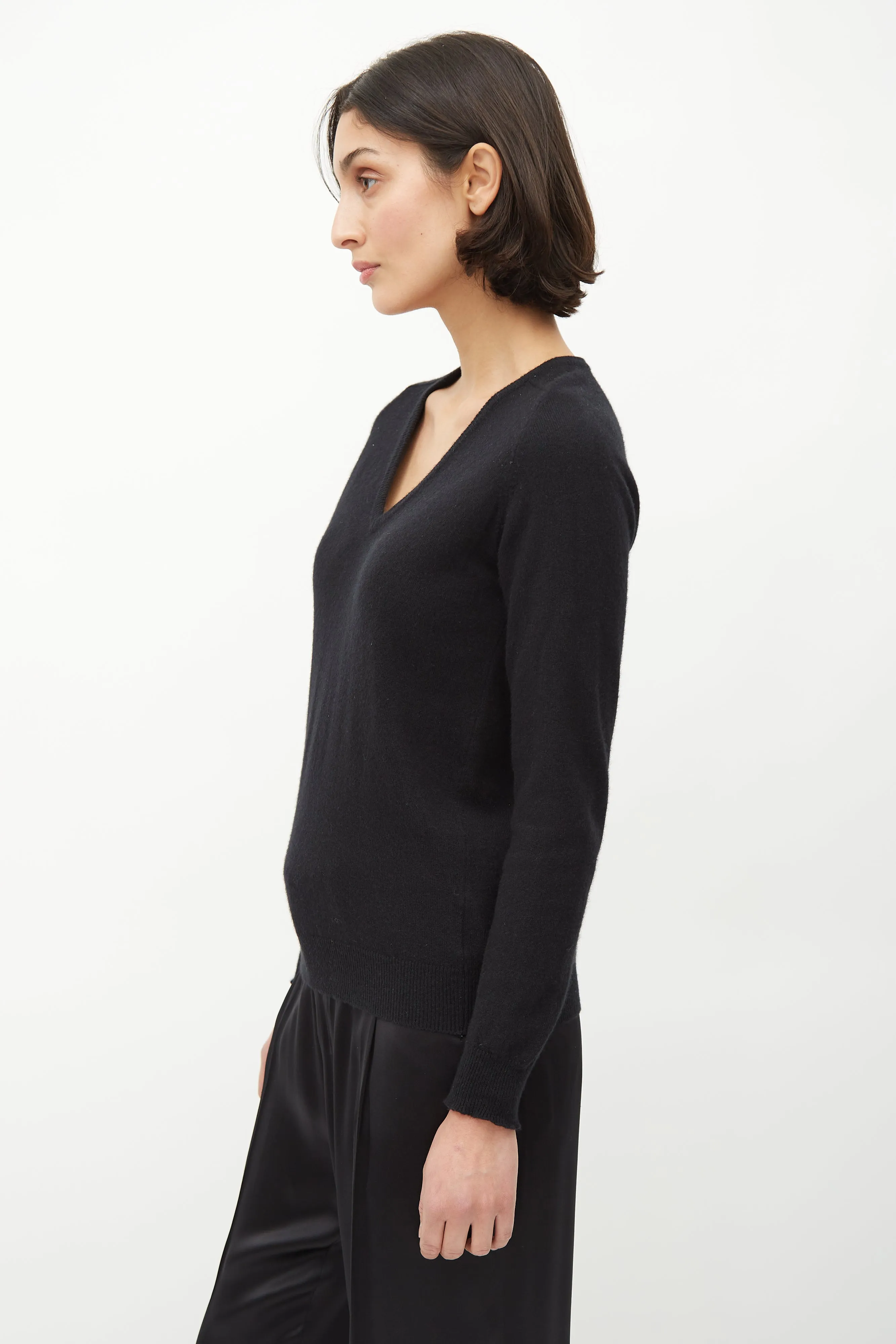Black Cashmere V-Neck Sweater