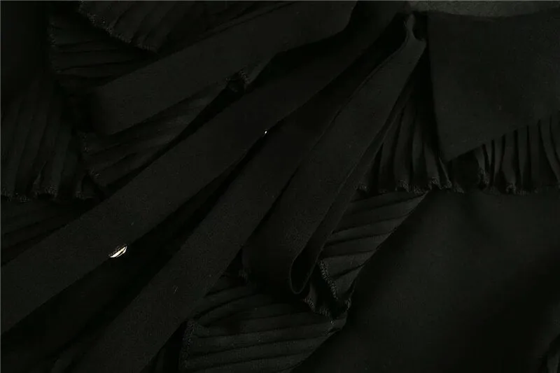 BLACK PLEATED BLOUSE